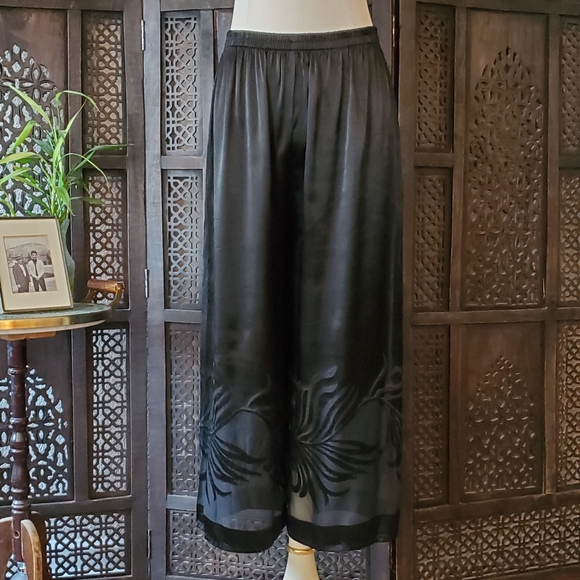 Kimono wrap pj top - Picture 16 of 16